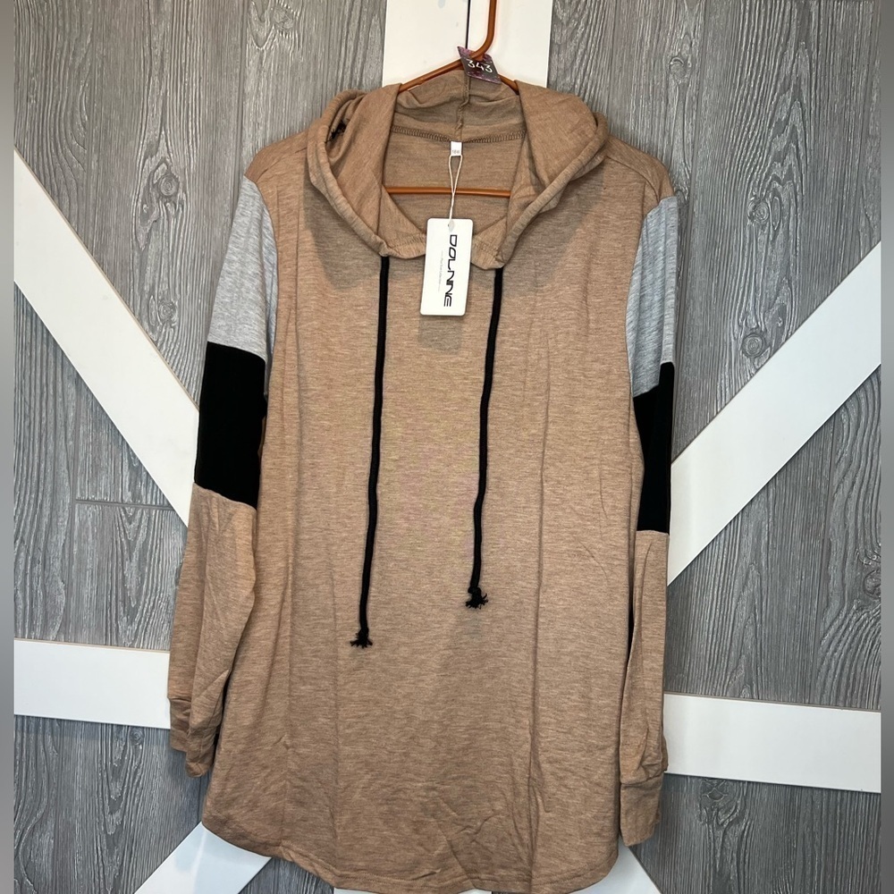 343. NWT Women’s Plus-Size Hoodies Long Sleeve Sweatshirts Color Block